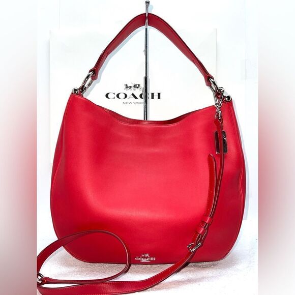🔥🌷EUC! Coach Large Nomad Glovetanned Leather True Red Msrp:$495.00 - Picture 1 of 12